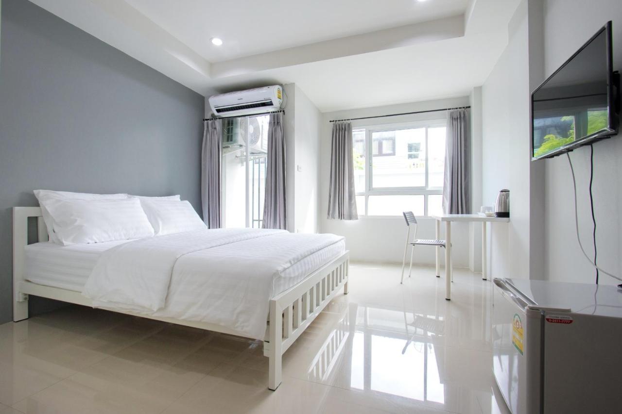 Nw Apartment Lasalle 59 Бангкок Экстерьер фото